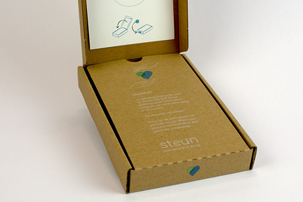 Opened return packaging showing the illustrated instructions.